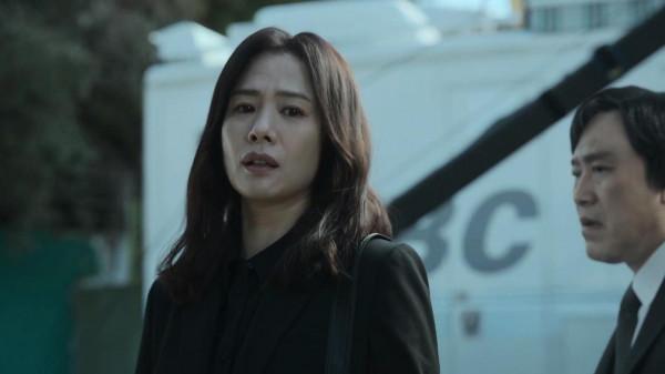 抱歉，劉亞仁也救不活這部網飛恐怖新劇