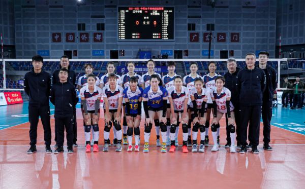 金軟景20分冠全場,上海女排3比0再勝遼寧,總分2比0奪排超季軍 金軟景20分冠全場,上海女排3比0再勝遼寧,總分2比0奪排超季軍