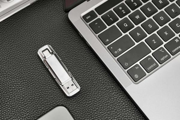 Type-C雙U口上手體驗:MacBook最佳伴侶,USSD固態隨身碟 Type-C雙U口上手體驗:MacBook最佳伴侶,USSD固態隨身碟