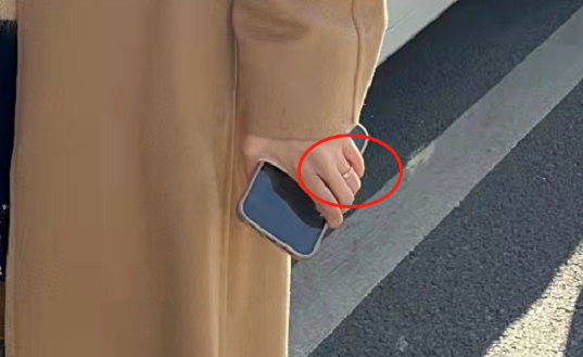 春晚四次聯排亮點：賈玲開百萬豪車，沙溢穿兩萬外套，穎兒戴黃金