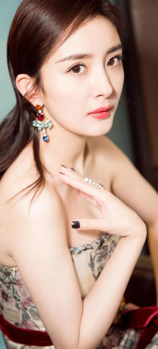 愛江山更愛美人——楊冪美圖集一