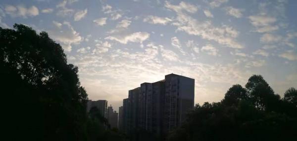 雲彩下的山城系列（九）