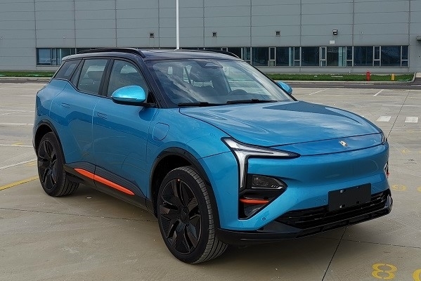 大幹三個月 恆大首款汽車恆馳5終下線：曾被工信部除名