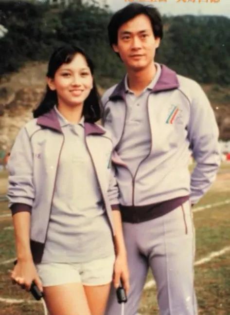 他們當年好年輕啊 他們當年好年輕啊