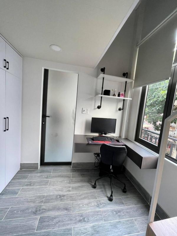 佔地28㎡老房，掛了3年沒賣掉，重灌2層變3層，留給女兒自住挺好