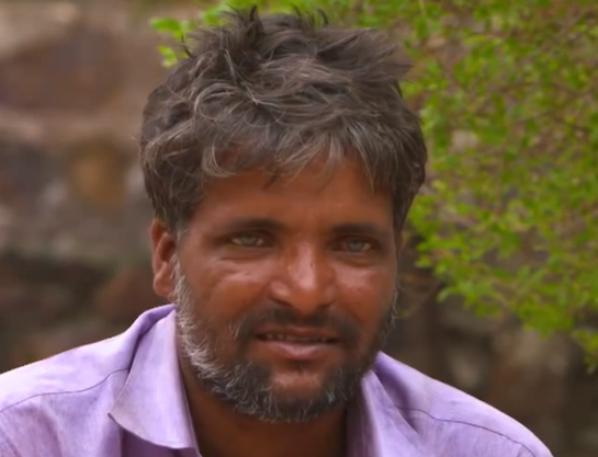 印度可惡的人販子：把12歲少女孩，賣給70歲老頭