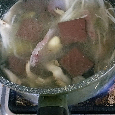 魚片湯，全家都愛吃！方便又好做