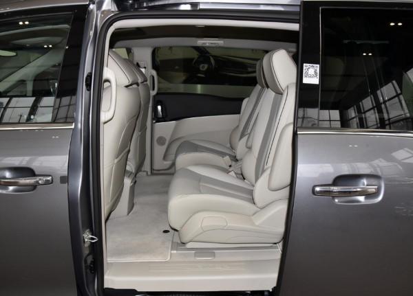 別克GL8陸上公務艙652T內飾升級分享