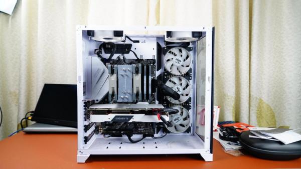 顏值不俗，效能不錯—換一個選擇，XPG龍耀D50 ROG款測試體驗