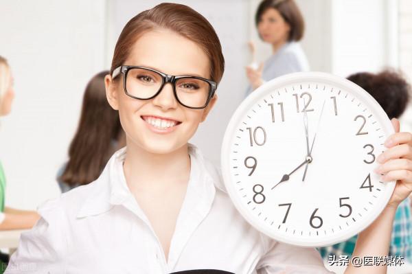 步入中老年，這5個行為堅持下去，幫助擁抱健康