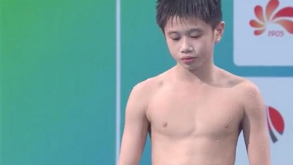 又一跳水小將橫空出世！10米臺上演水花消失術，有望成下一全紅嬋