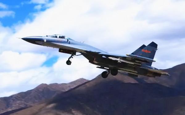 中國跨入戰略空軍門檻，直面美軍方挑釁，美國還有底氣核威脅嗎？