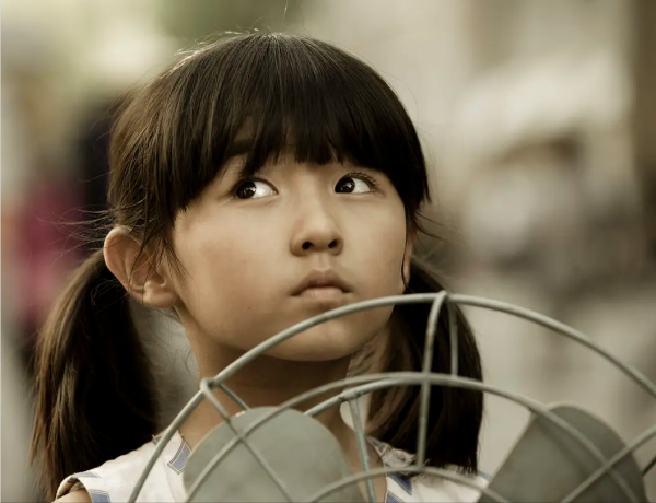 11年後再看《唐山大地震》，我終於明白了徐帆為什麼要救兒子