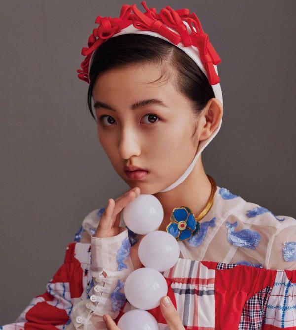 張子楓高考後減肥,纖細的腰部十分顯眼 張子楓高考後減肥,纖細的腰部十分顯眼