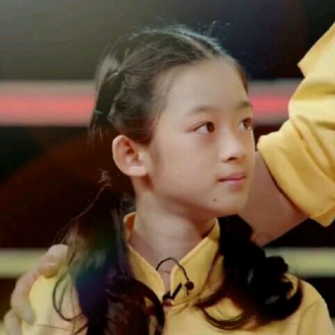 還記得《楚喬傳》裡的小楚喬嗎？14歲的她現在長這樣？