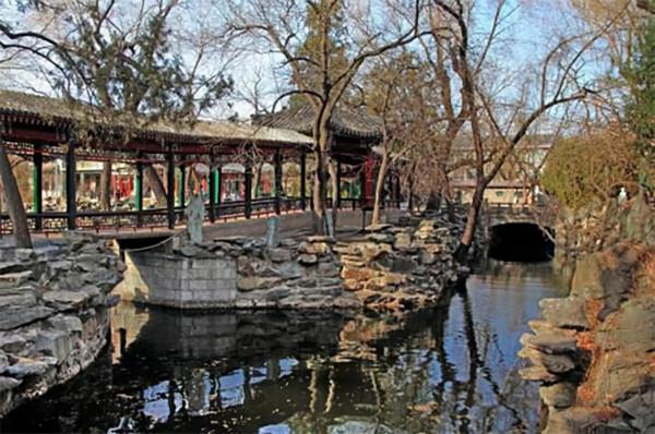 清朝王府的修建規格是什麼標準?親王與郡王之間有何不同? 清朝王府的修建規格是什麼標準?親王與郡王之間有何不同?