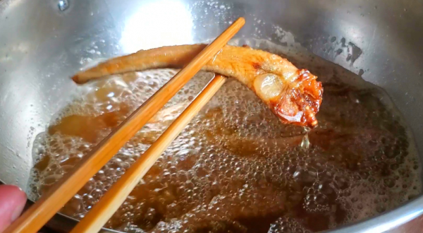 冬天，遇見這魚別手軟，刺少肉多，1次買30斤曬魚乾，蒸炸特解饞