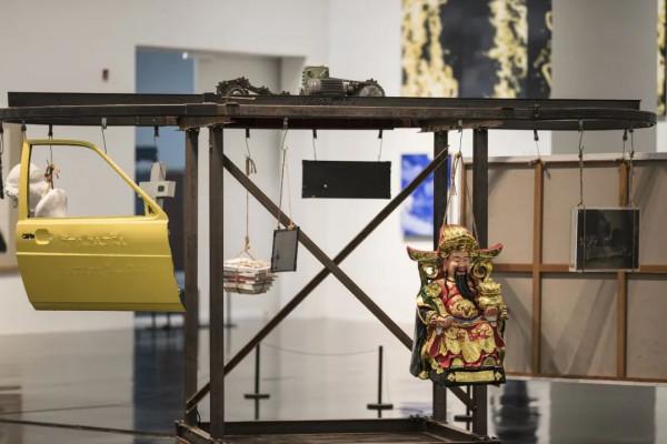 面對新一輪防控，用什麼姿勢看藝術？| 藝術栗子