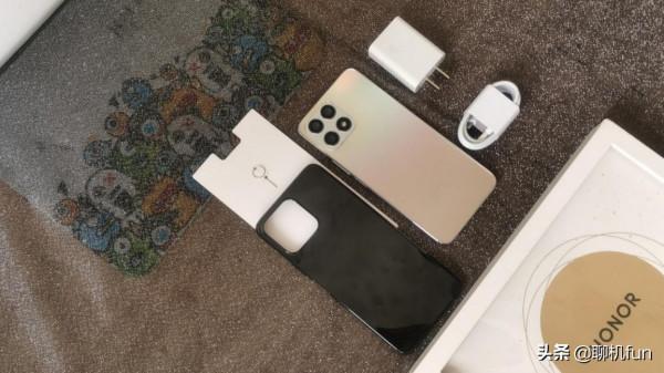 圖文|榮耀X30i完整評測報告,送父母或學生黨正合適 圖文|榮耀X30i完整評測報告,送父母或學生黨正合適