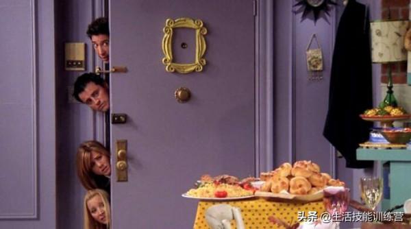 50個在電影中很常見但在現實生活中不可能出現的情節