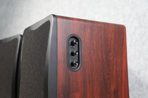 唱響歡樂時光 惠威K800有源卡拉OK音響體驗評測