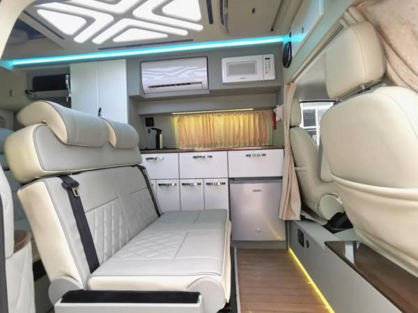 打工人也想玩房車？匠心房車斜升頂新全順：沒問題