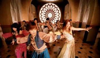 S.H.E，出道20多年卻不塌房，她們憑什麼？