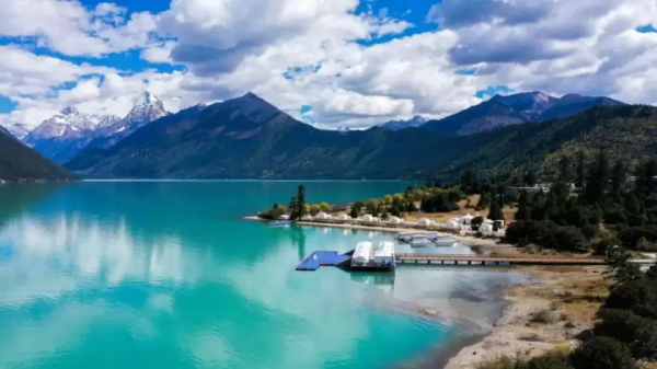 駕賓士SUV探索318（下）：一車一世界