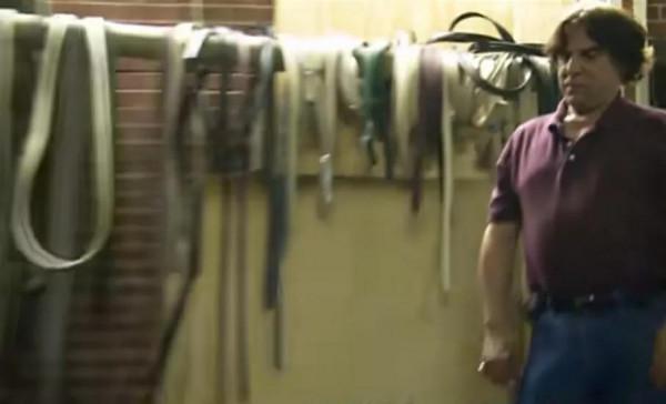 兩夫妻很會過日子,有車不開,騎腳踏車,每月去外面購物一次 兩夫妻很會過日子,有車不開,騎腳踏車,每月去外面購物一次