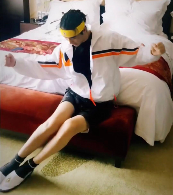 男人臉卻有女人腿，這6位男星的細腿太逆天，有人連腿毛都不長