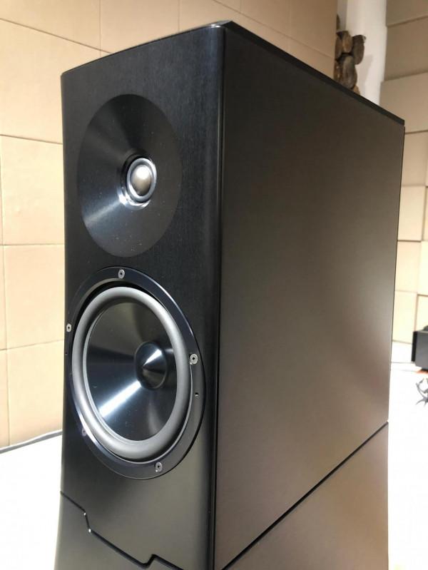 全金屬外殼 美國YG Acoustics Vantage萬特音箱