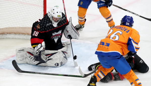 我們的隊員 | 陳緹婭:我整個冰球生涯都在為參加奧運會而努力 我們的隊員 | 陳緹婭:我整個冰球生涯都在為參加奧運會而努力