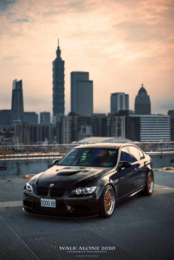 自吸V8絕唱，情懷四門寶馬M3（E90）