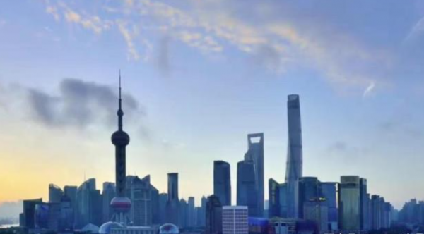 95後海歸碩士女孩每天坐高鐵跨省上下班:感恩現在的好時代 95後海歸碩士女孩每天坐高鐵跨省上下班:感恩現在的好時代