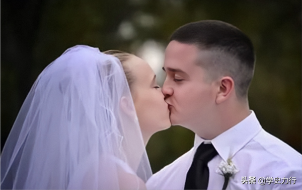 2016年,美國少婦家中離奇被“自殺”,警方調查發現案情撲朔迷離 2016年,美國少婦家中離奇被“自殺”,警方調查發現案情撲朔迷離