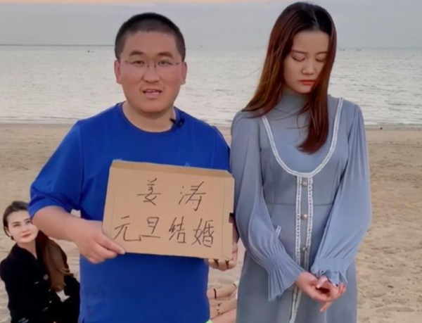 網紅姜濤叫板郭德綱，曾被老郭批沒有才藝，兩人到底有什麼恩怨？