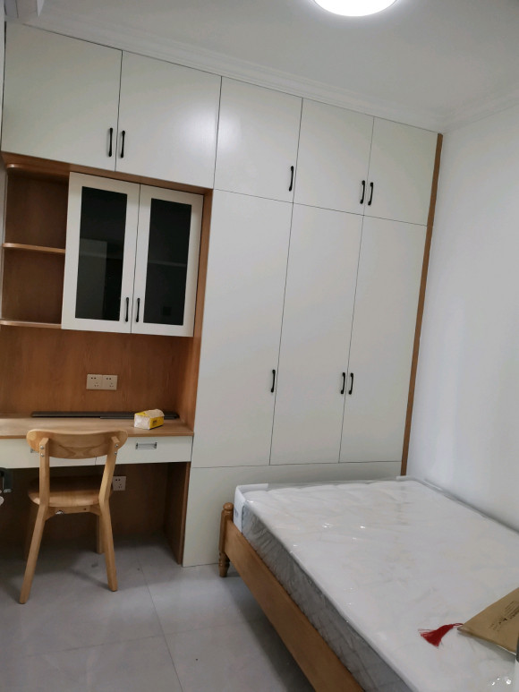 60平戶型小兩房畢業，自住幾年，以後出租，簡裝僅花了5萬