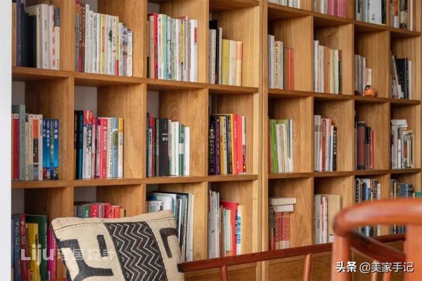 二手一樓房庭院荒廢，原房東看到改造效果：早知道再加30萬也不賣