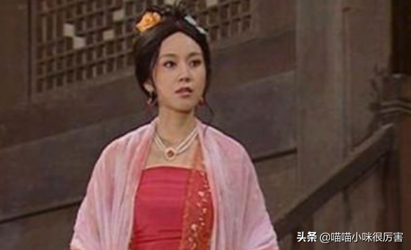 土氣太胖臉凹陷，這8位女星年輕時候很一般，老了卻越來越好看