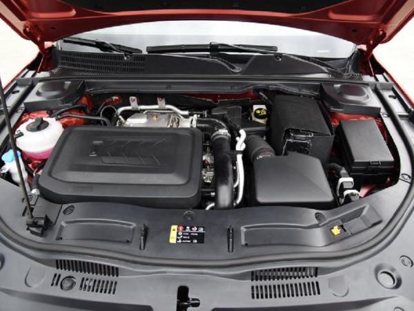 10萬多的B級車，寶駿RC-6、奔騰B70、銳程CC三選一，你選誰？