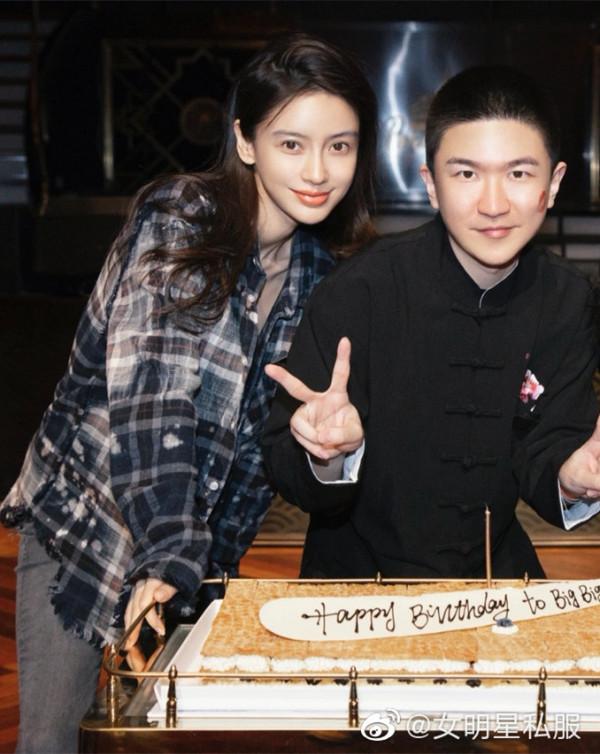 張大大生日派對，楊冪缺席baby淡妝溫柔出鏡，宋祖兒王嘉爾也到場