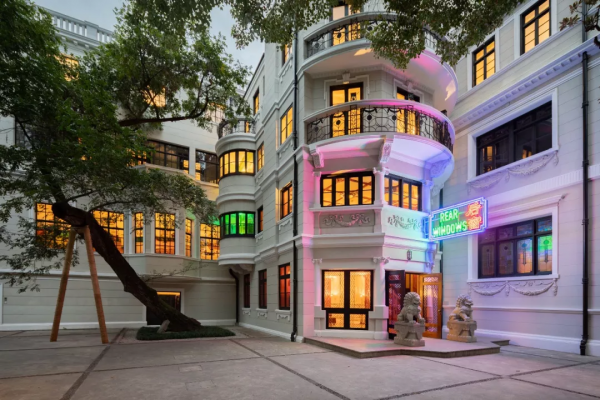 李青：以懷疑的態度觀看城市，從“搖籃”向“燈塔”走去