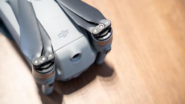 小白初次體驗大疆AIR2無人機(靜態) 小白初次體驗大疆AIR2無人機(靜態)