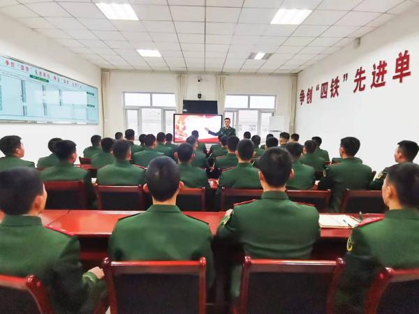 士兵筆記本，換新更換&OpenCurlyDoubleQuote;芯&rdquo;