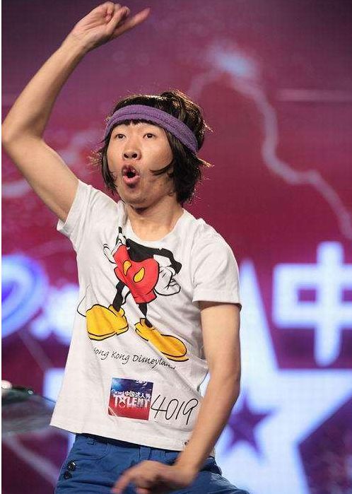 &quot;娛圈淨土&quot;楊迪：其貌不揚一年錄108檔節目，他可不是隻憑一張嘴