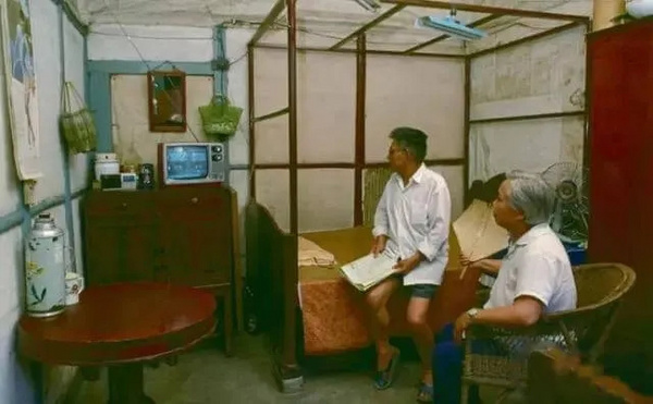 滿滿的感動，每一張老照片都是故事，美好的八十年代