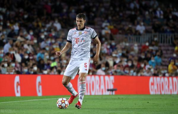 足球｜巴塞羅那的老闆們希望在明年夏天召集三名超級球員