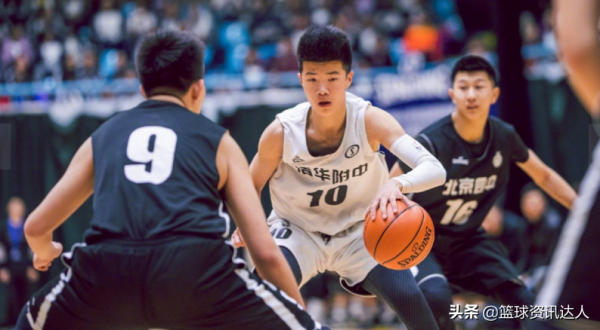 官宣!中國17歲美式後衛入選NBA精英計劃,吃住行全包,未來可期 官宣!中國17歲美式後衛入選NBA精英計劃,吃住行全包,未來可期