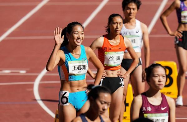 田徑——女子800米預賽賽況 田徑——女子800米預賽賽況