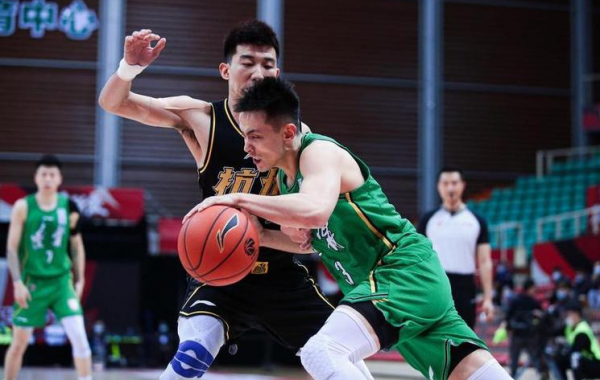 神勇廣廈連勝位居聯盟榜首，遼寧困難重重，PK對決有較大懸念